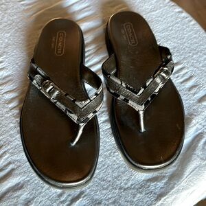 🩵SOLD🩵Coach flip flops